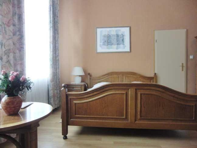 Pension Ingeborg Berlim Exterior foto